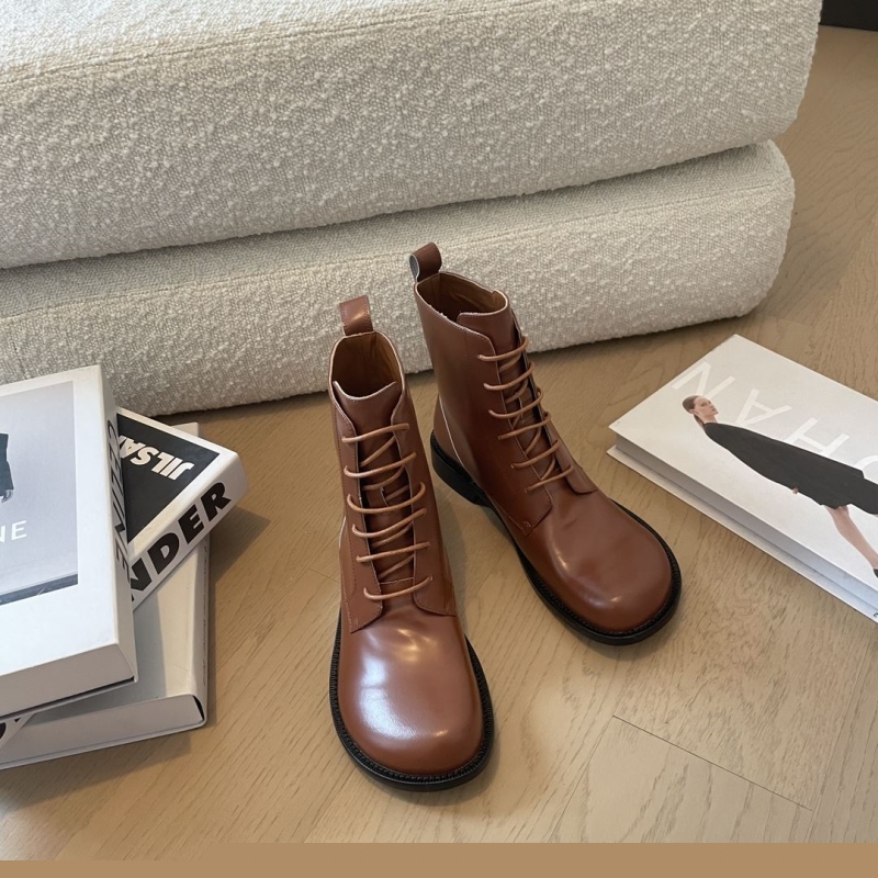 l*ew* boots